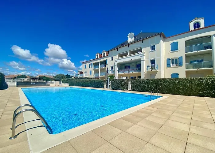 Maison 150m De La Plage, Piscine, Wifi, Parking - Fr-1-231-202 度假居 *